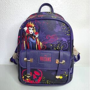 Wondapop Disney Villains Evil Queen Show White Poison Apple Mini Backpack Nag